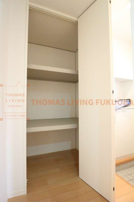 シャーメゾン舞 収納（写真は別号室です。）