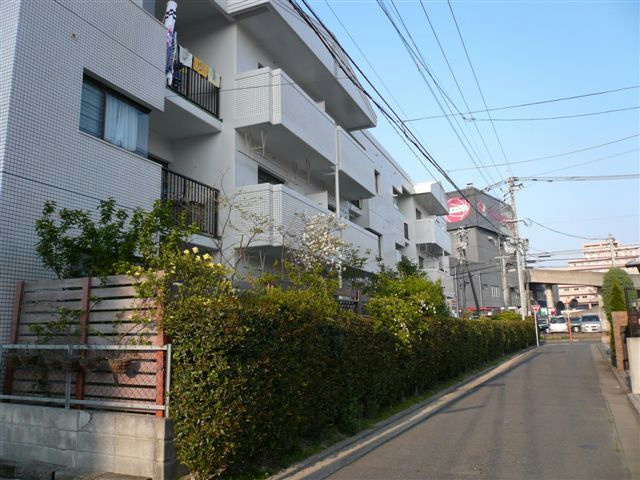ホワイトハウス干隈 外観