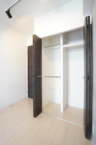 インプルーブ西新 収納