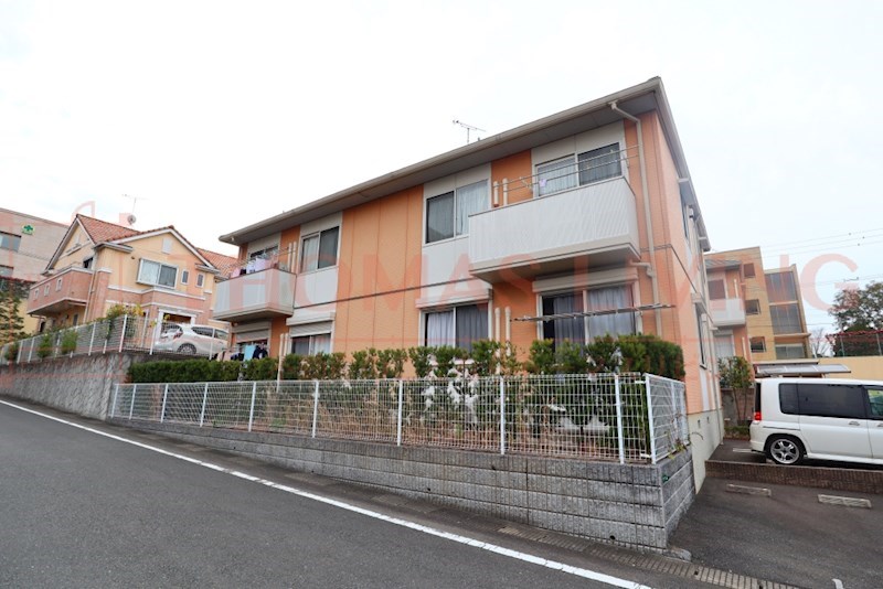 イリス　Ⅱ 外観