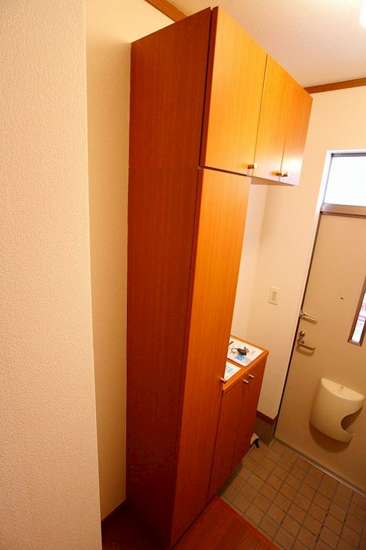 プラムハウス 玄関 別号室参考写真