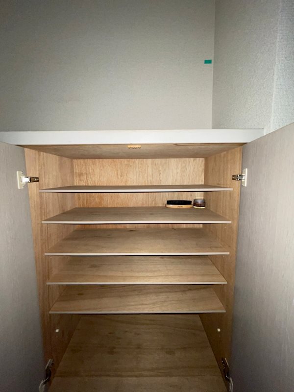 アンピール箱崎東 ※別号室の参考写真になります。