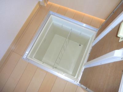 グランデュオ紙小 床下収納　別号室参考写真※