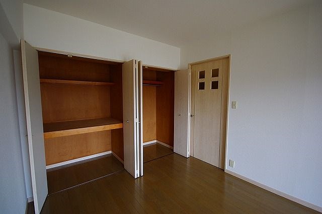 キャメロット・パークビュー 別部屋参考写真。