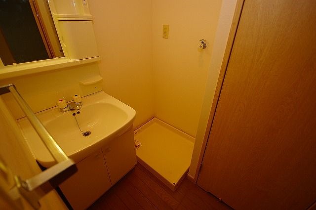 キャメロット・パークビュー 別部屋参考写真。