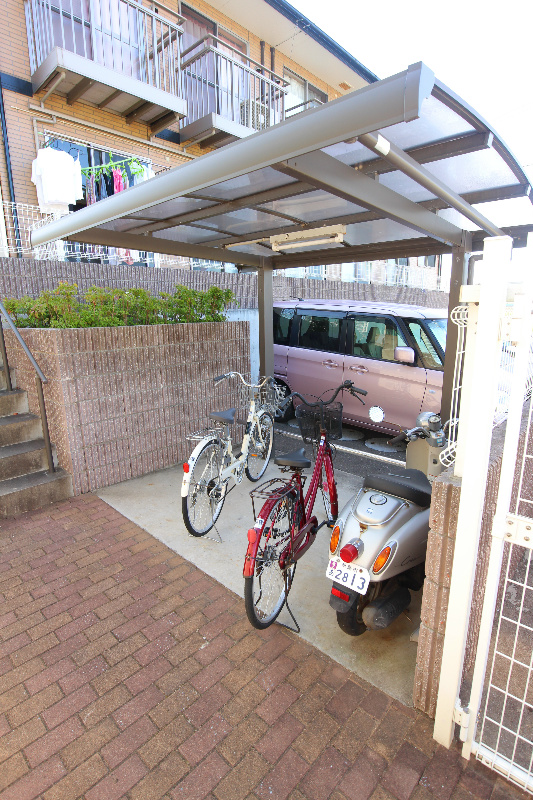 アムールKANKI 駐輪場