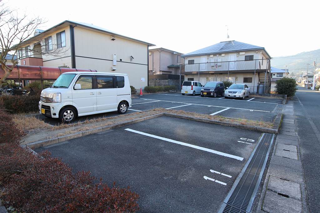 サンビレッジ月の浦 A棟 駐車場