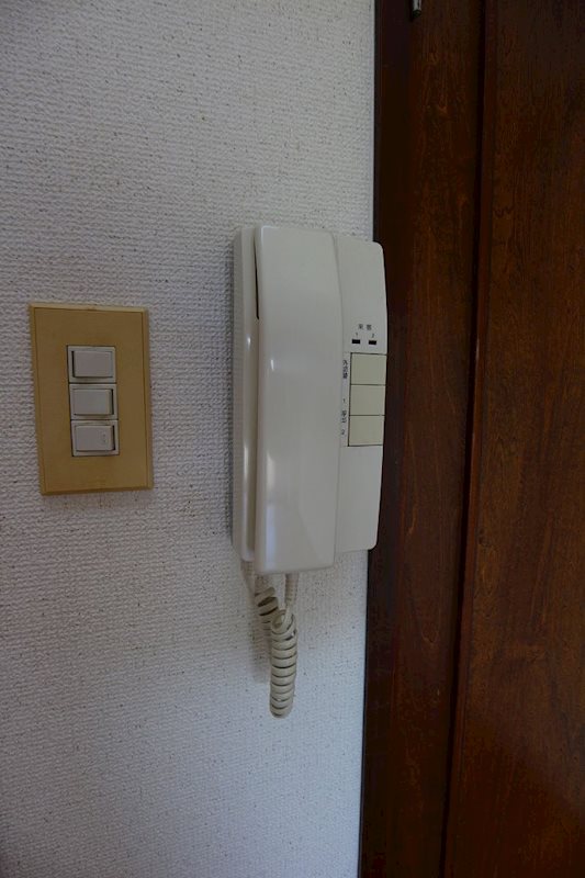 グレイス太宰府 インターホン・別号室参考写真