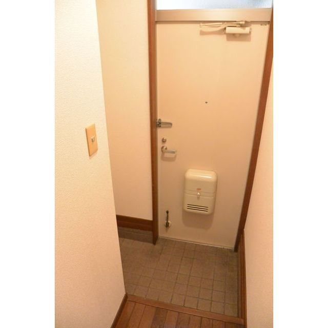 スカイハイツ宝 玄関