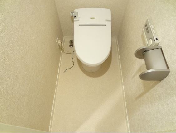 サヴォイマキシマイズ博多ステーション  トイレ別号室参考写真