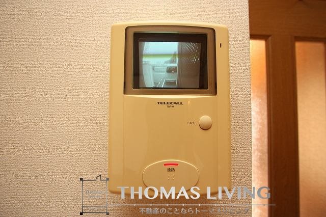 エンゼルポート K モニター付きインターホンでセキュリティ面も安心ですね。