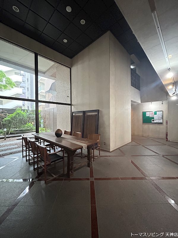 VIP薬院 ロビー