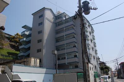サンヒルズ千早 外観