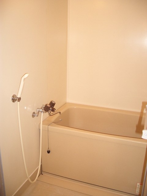 サンヒルズ千早 他号室のお写真です。