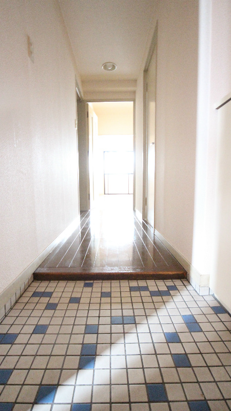 Kステーション大橋 玄関　※別号室参考写真