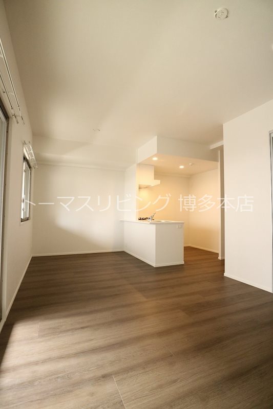 エンクレスト博多EAST PARK リビング