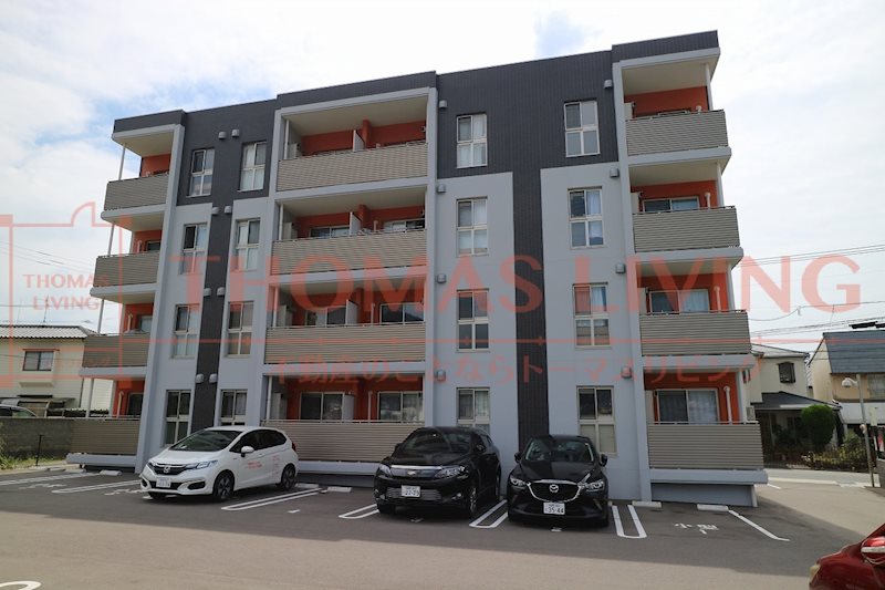 アルカディア須恵中央 エントランス