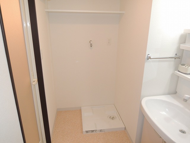 ヴェルゾン 室内洗濯機置き場　別号室参考写真