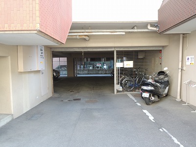 ファミール大橋 駐車場