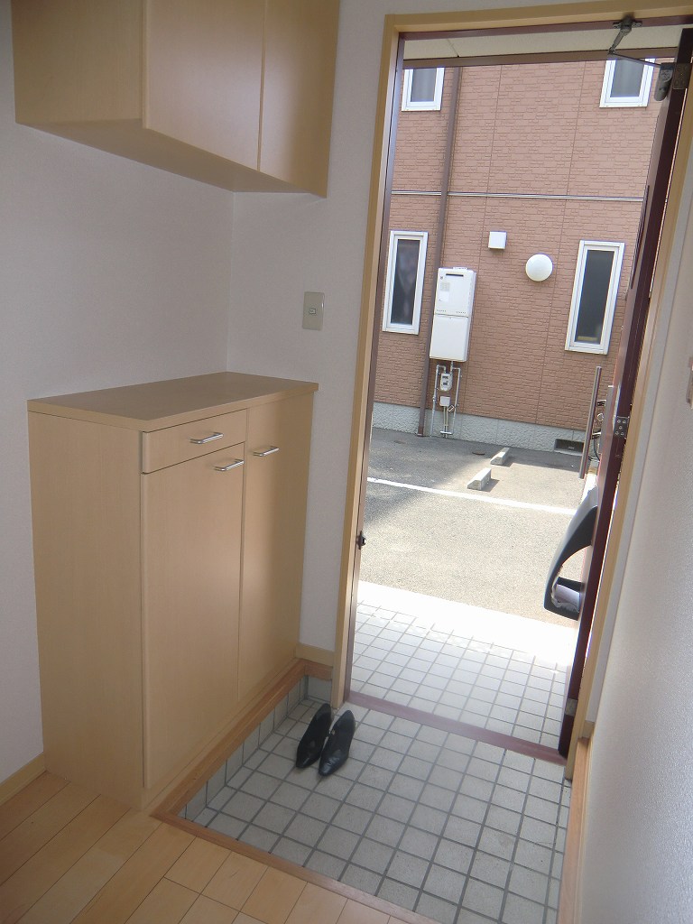 サンセール国分Ⅱ　A棟 玄関