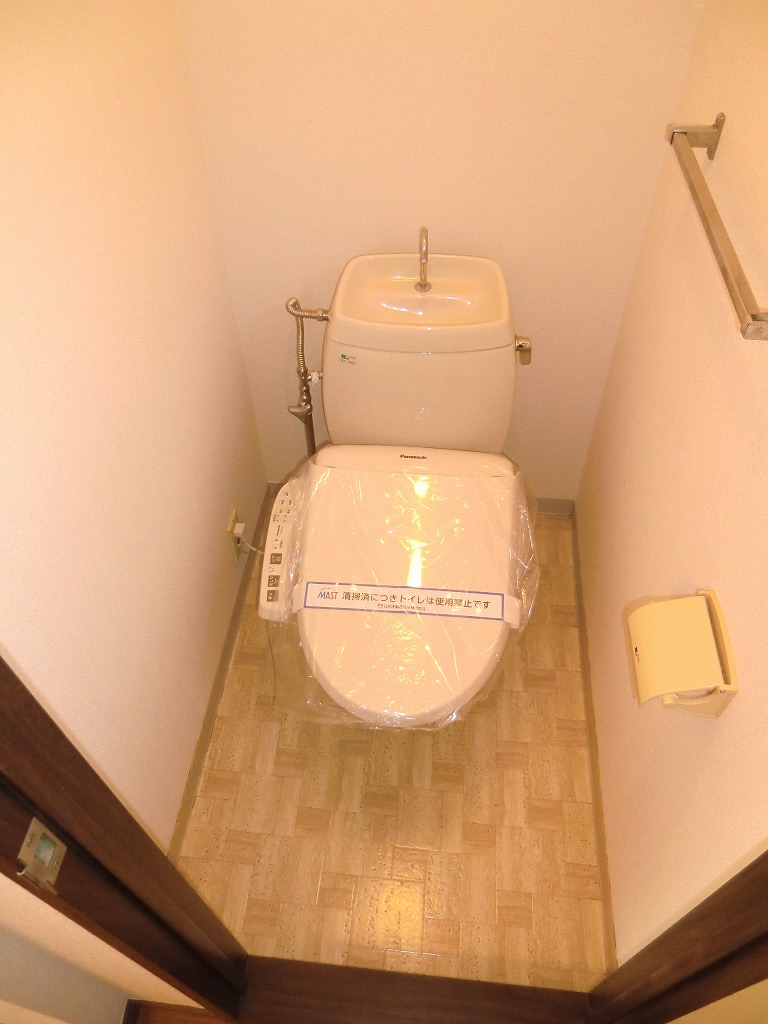 国分ハイツ ウォシュレット付き・別号室参考写真