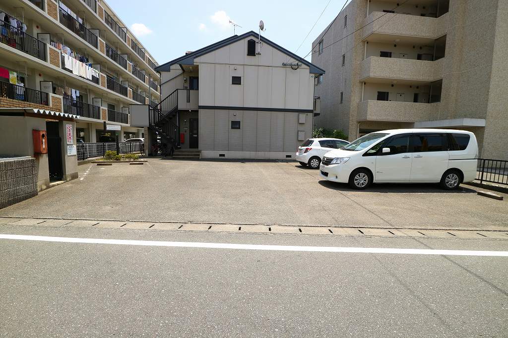 グレートガーデンⅠ 駐車場