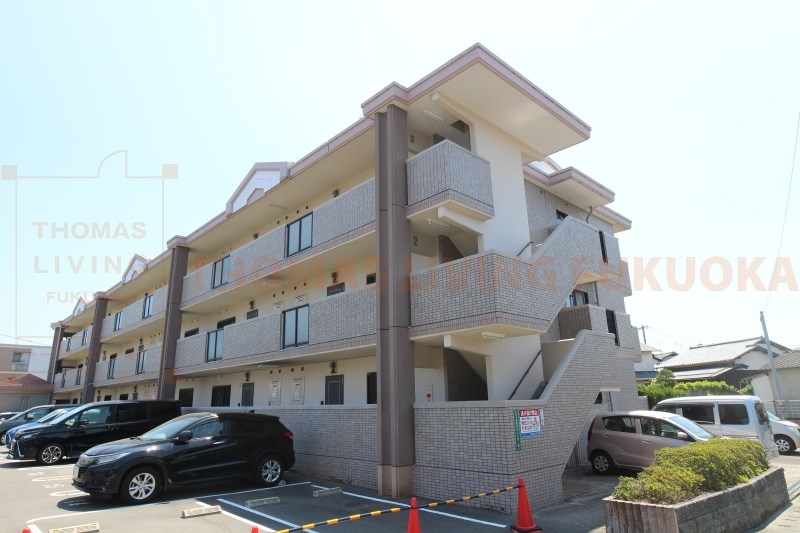 サンハイツ公園通り 西鉄朝倉街道・JR天拝山駅ダブルアクセス可の好立地