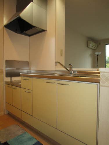 セレーノ・プレイスB キッチン