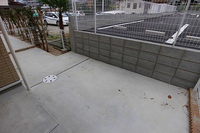 サクラーレ 1Fは専用庭付き・別号室写真