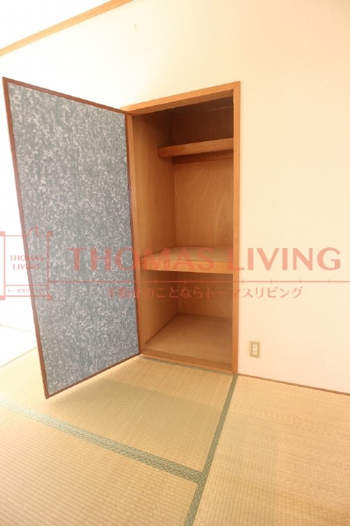 石田ビル ベッドルーム