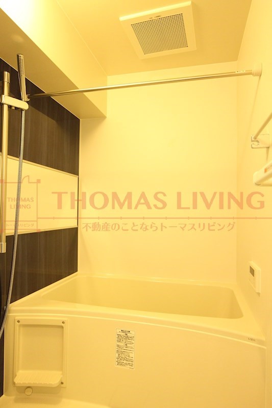 CONSONANCE SNG 一日の疲れをゆっくりと癒していただけます。(写真はウッド系フローリングのお部屋)