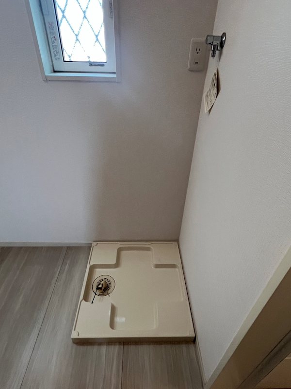 春日原南町4丁目戸建 洗面所