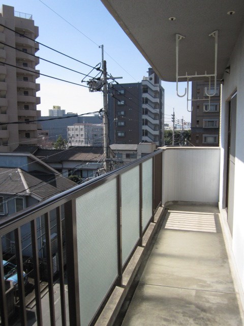 シャトル浩栄 バルコニー