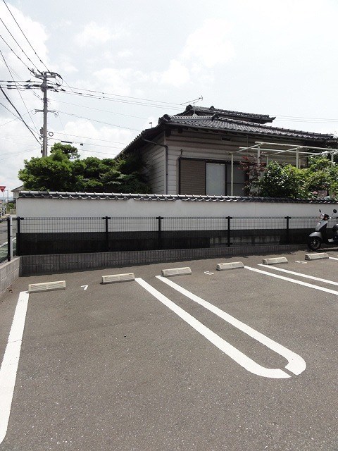カーサデエスペランサ 駐車場