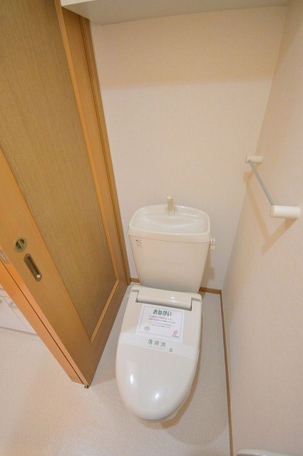 ニュークレコートⅡA トイレ