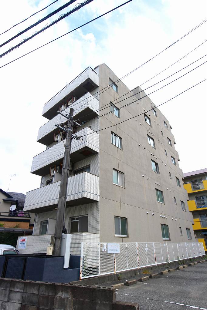 外観 二日市駅徒歩圏内オール電化物件