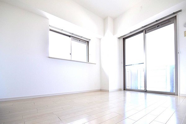 ニューガイア空港通り 別号室参考写真