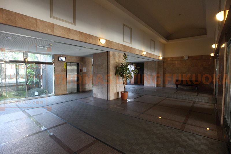 エバーライフネアシティ筑紫野 エントランス　筑紫野市・太宰府市の賃貸物件はトーマスリビング二日市へ
