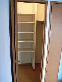 アブニール舞鶴Ⅱ 収納