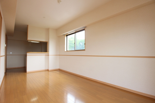 サムティ七隈レイクサイド 別部屋参考写真です。