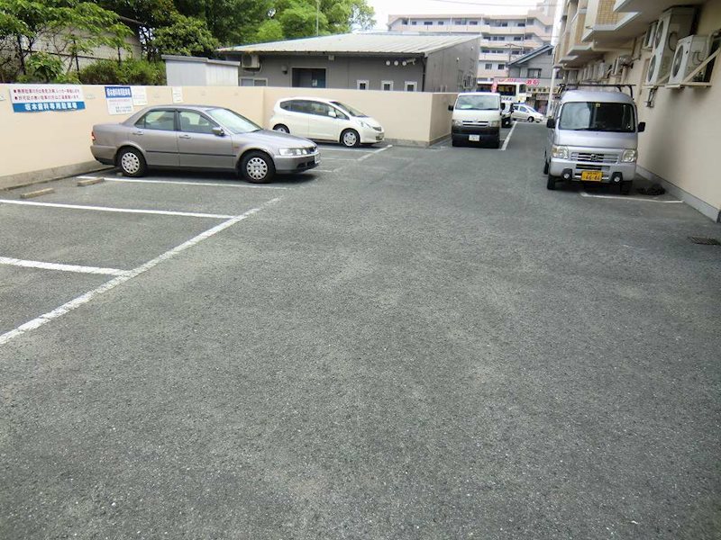 アスパ都府楼 駐車場