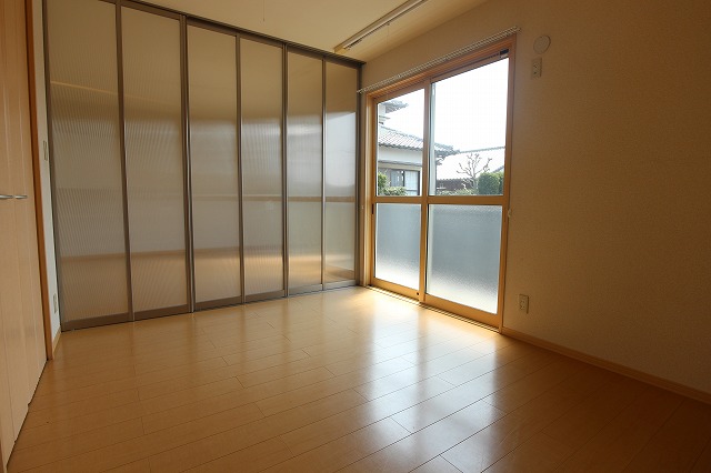 シャンスドミール  洋室(写真は別号室)