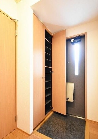 サンライズ吉松Ⅰ シューズボックス