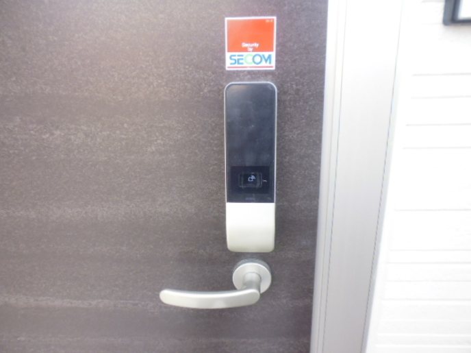 Cozy長者原西　A棟 玄関