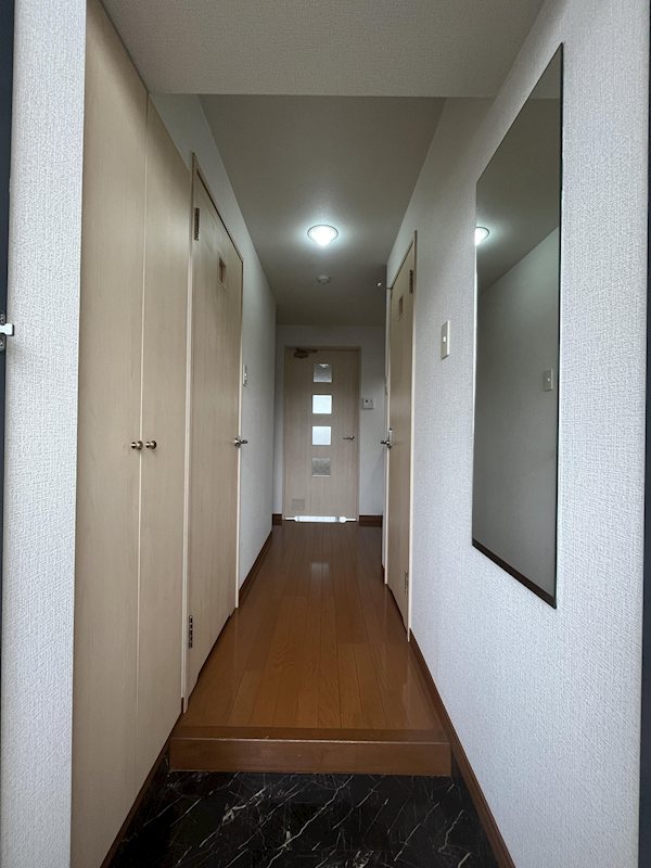 ラティーナ松香台Ⅱ 玄関
