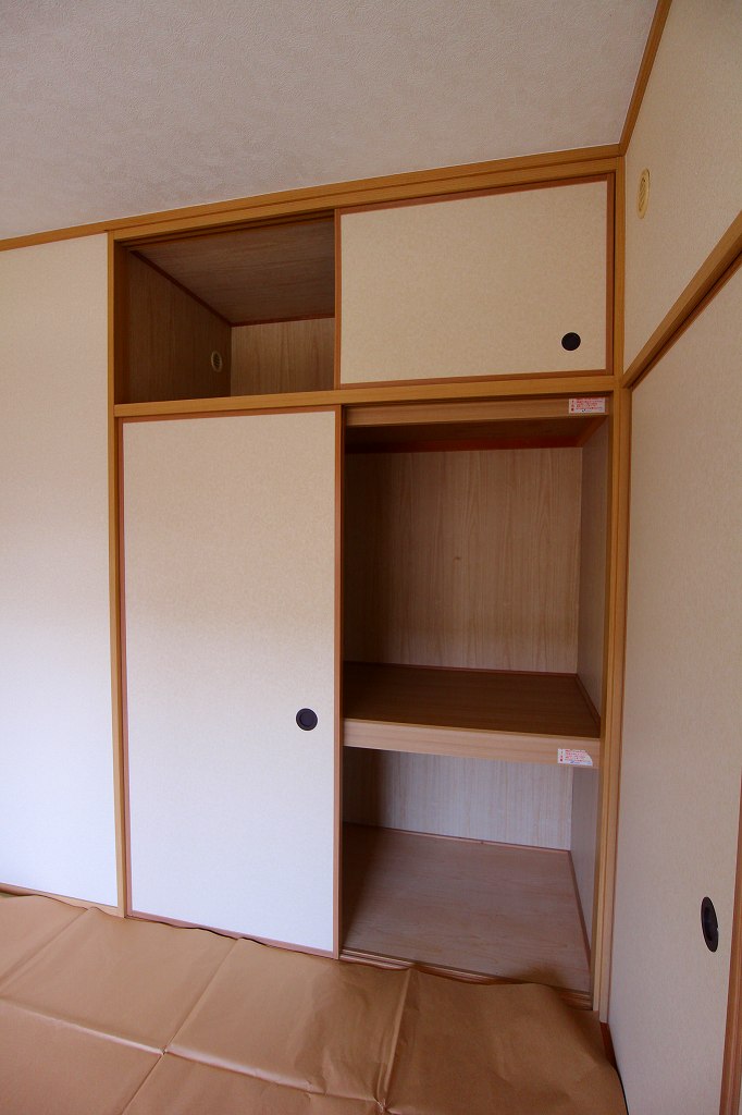 ピア観世S-N 和室収納。別号室参考写真