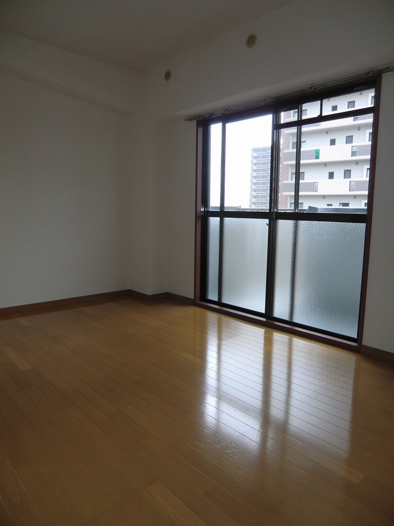 シャトレ壱番館 リビング※別号室の写真になります。