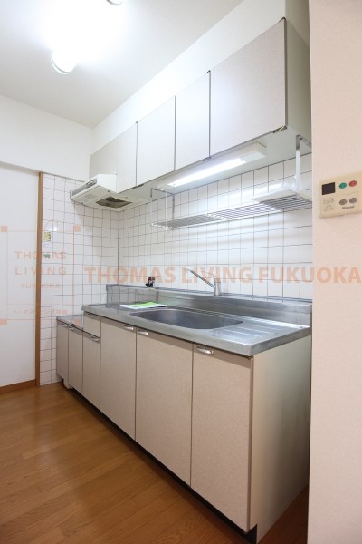 セントラルビュー英 広いキッチンスペースでお料理がしやすいです。※別号室参照