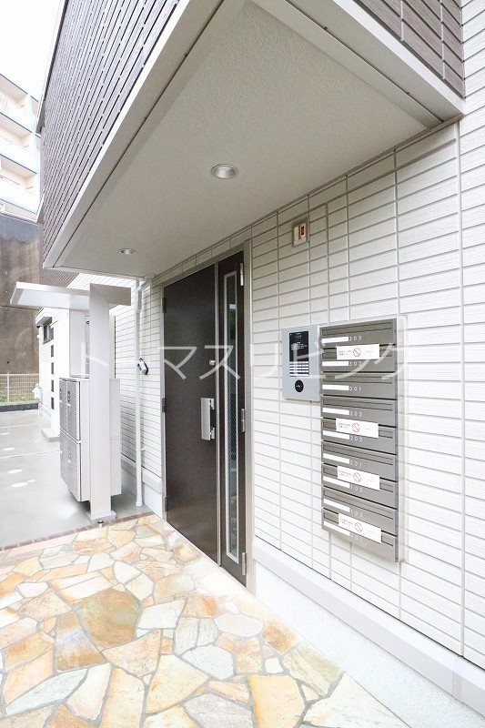 D-room名島 エントランス