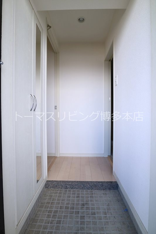 プレスタイル博多EAST 玄関